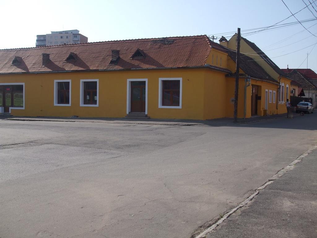 Pensiunea Mimi Mediaş Exterior foto